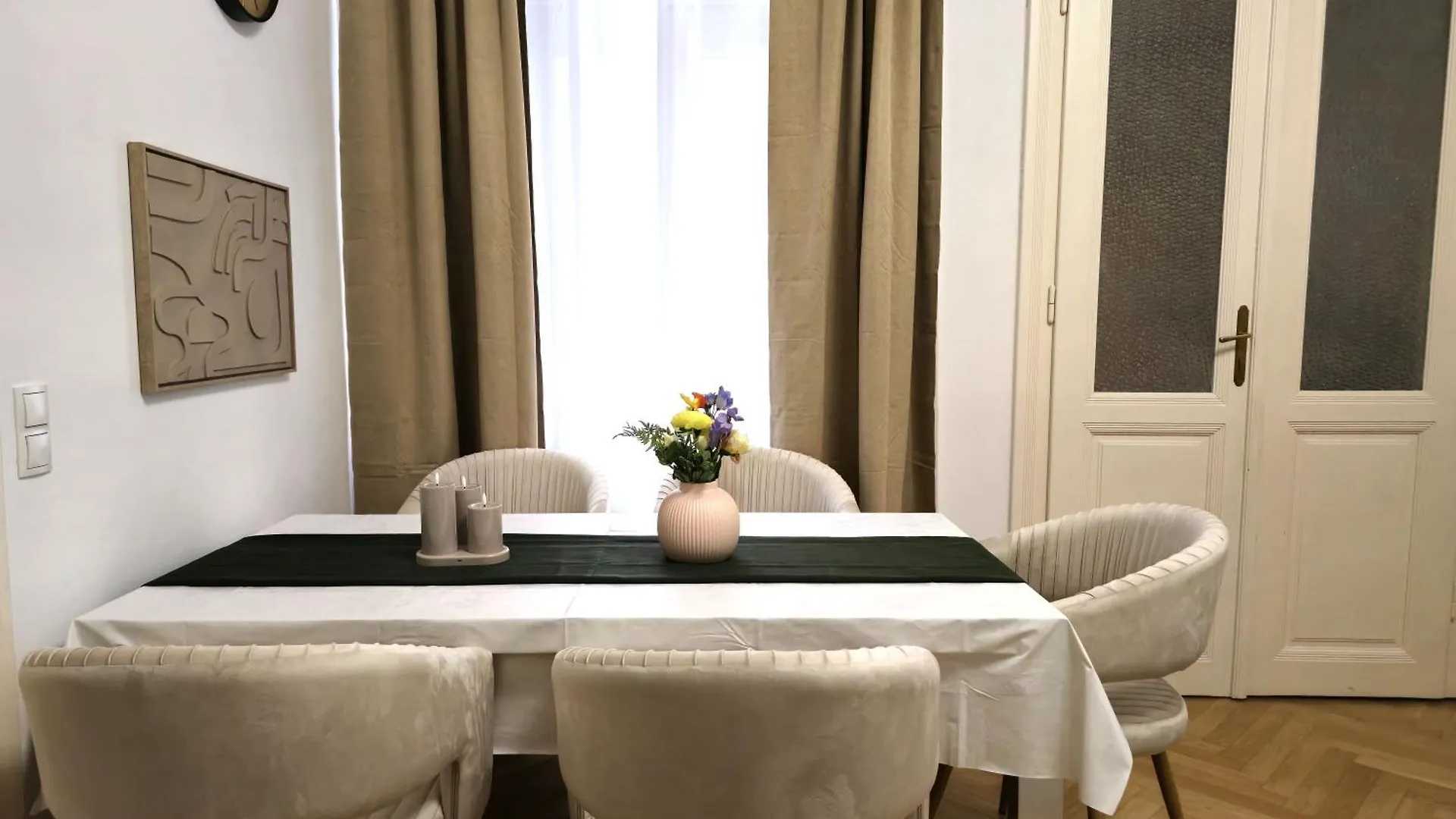 Apartment Near Schoenbrunn Palace Vienna Austria